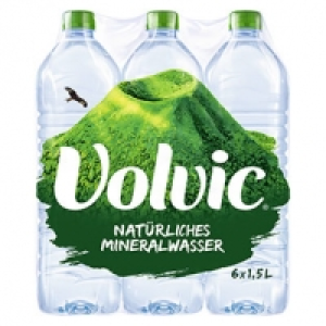 Volvic Naturelle, Leichtperlig 6 x 1,5 Liter oder Volvic Naturelle 8 L 0.39 €