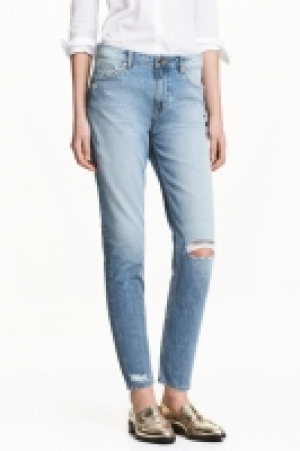  Girlfriend Trashed Jeans 12.99 €