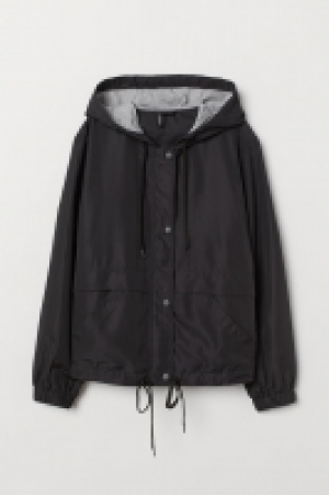  Jacke mit Kapuze 9.99 €