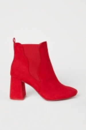  Ankleboots mit Stretch 14.99 €