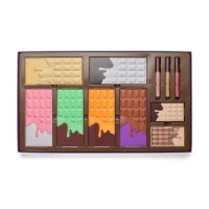 I Heart Revolution Xmas 2019 Chocolate Vault