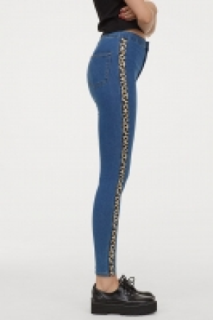  Skinny High Ankle Jeans 10.99 €