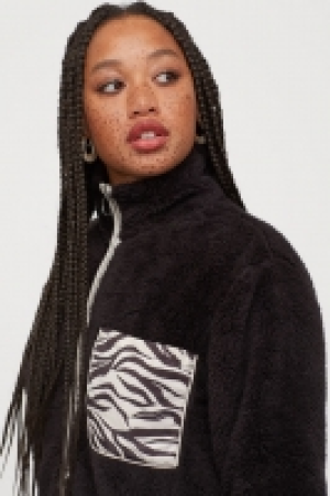  Jacke aus Teddyfleece 10.99 €