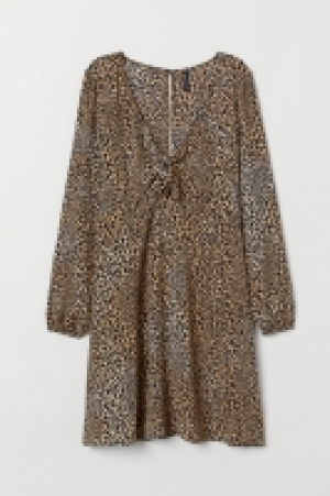 HM   Kleid mit Bindedetail