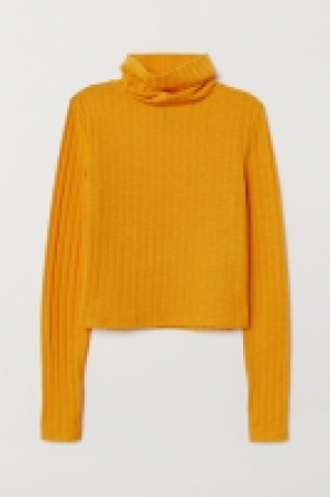  Gerippter Rollkragenpullover 11.99 €