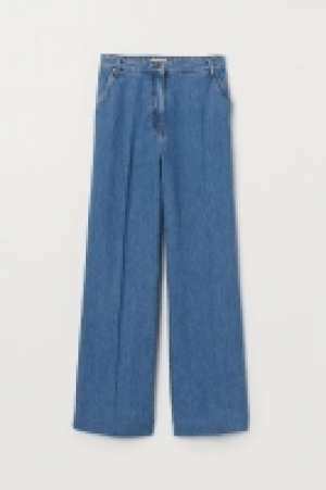  Straight High Jeans 22.99 €