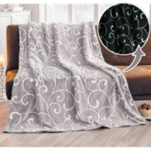 Flanell-Kuscheldecke Glow in the Dark 9.99 €