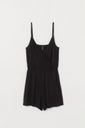  Jumpsuit mit V-Ausschnitt 6.99 €