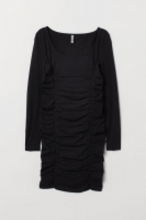 HM   Gerafftes Kleid