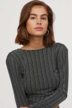  Glänzendes Shirt 6.99 €