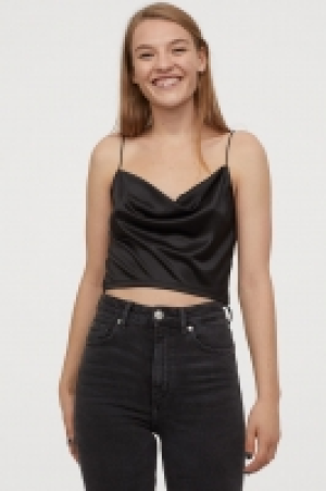  Schimmerndes Top 2.99 €