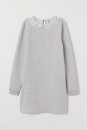  Sweatkleid mit Kragen 22.99 €