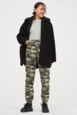 HM   Jacke aus Teddyfleece