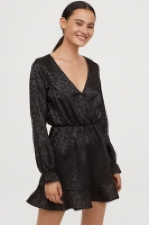  Jacquard-Satinkleid 17.99 €