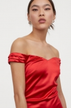  Kurzes Off-Shoulder-Kleid 10.99 €