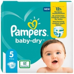 Pampers Windeln baby-dry Größe 5 (11-16 kg)