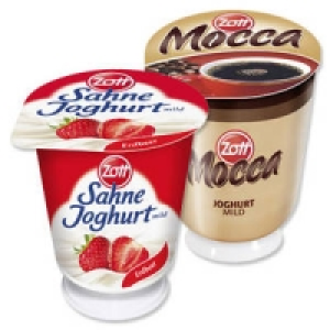 Zott Sahne- oder Kaffeejoghurt 0.39 €