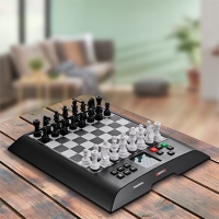 Aldi Süd  Schachcomputer Chess Genius M810