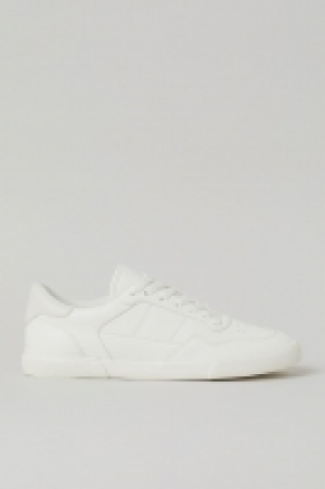 Sneaker 19.99 €