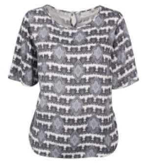 Bluse Trompetenärmel 5.00 €