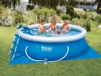 Bestway Pool-Set 119.00 €