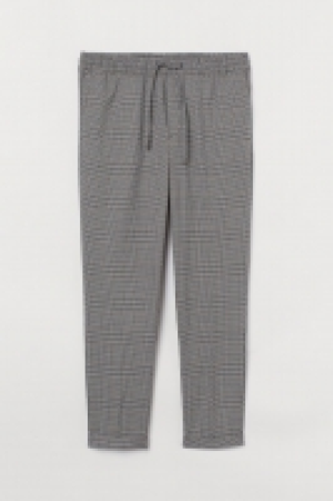 Joggpants Slim Fit 16.99 €