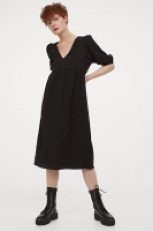 Kleid mit Puffärmeln 11.99 €