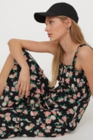 Gesmoktes Kleid 15.99 €