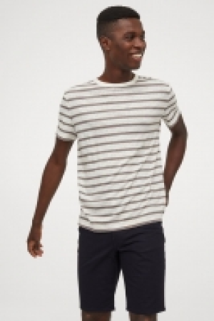 Twillshorts Slim Fit 8.99 €
