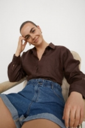 HM  Paperbag-Shorts aus Denim