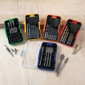 Bohrer-, Bit- und Stecknuss-Set 6.99 €