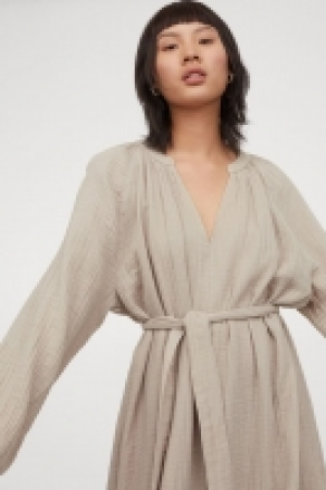 Gecrinkeltes Baumwollkleid 17.99 €