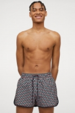 Gemusterte Badeshorts 3.99 €