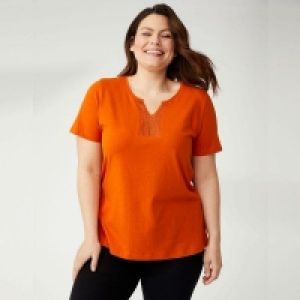 Damen-T-Shirt mit Spitzeneinsatz, große Größen 5.00 €