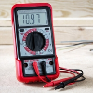 Digitales Multimeter 9.99 €