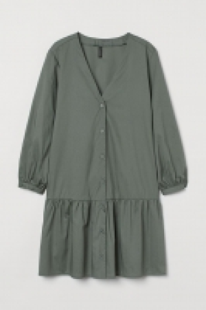 Kleid mit V-Ausschnitt 17.49 €