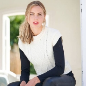 Damen-Pullunder mit Zopfmuster 6.39 €