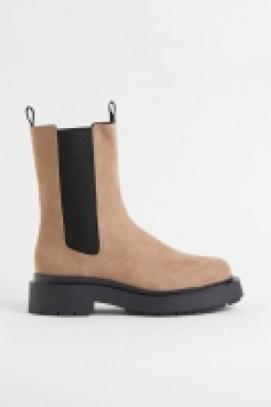 Chelseaboots mit Plateau 27.99 €