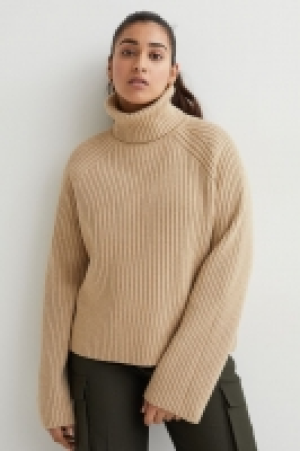 Gerippter Rollkragenpullover 19.99 €