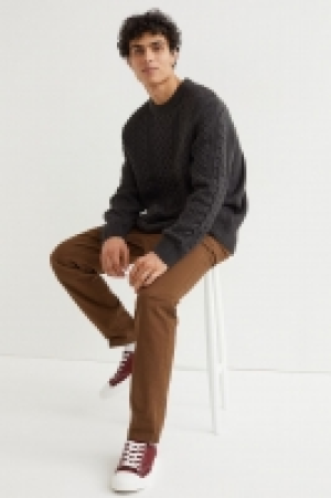 Slim Fit Chino 12.99 €