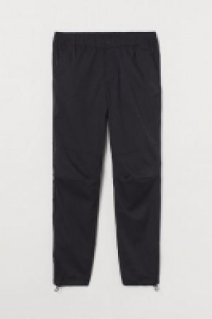 Joggpants Slim Fit 8.99 €