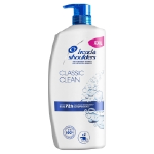 HEAD & SHOULDERS Shampoo 900 ml 7.75 €