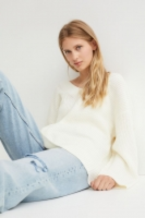 Pullover mit V-Ausschnitt 13.99 €