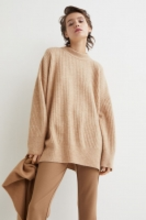 Gerippter Pullover 12.99 €