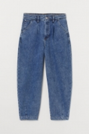 HM  Balloon Ultra High Ankle Jeans
