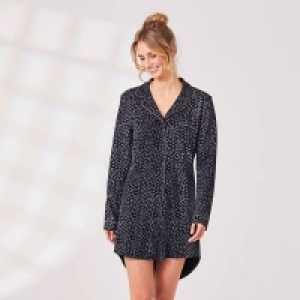 Damen-Nachthemd im Boyfriend-Style 12.99 €