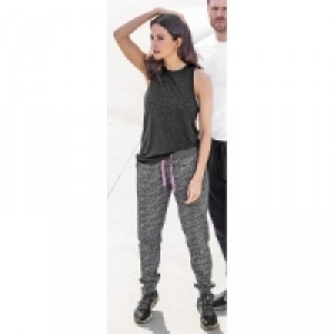 Sport- und Freizeithose 7.99 €