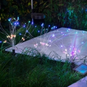 NKD  Solar-Stecker Feuerwerk mit bunten LEDs, 3er-Pack