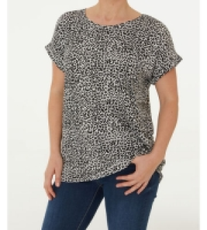 T-Shirt Oversize 1.00 €