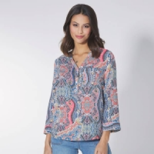 Damen-Bluse mit Krempel-Ärmeln 5.09 €